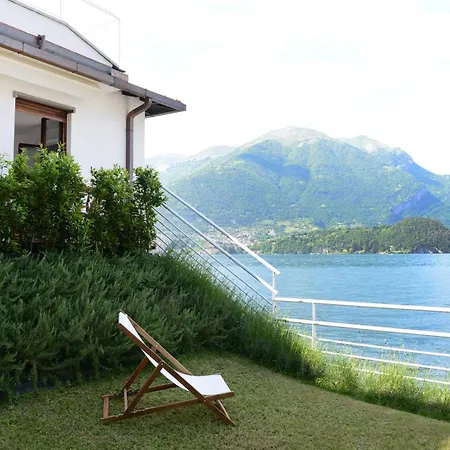 Holiday home Rhapsody By The
